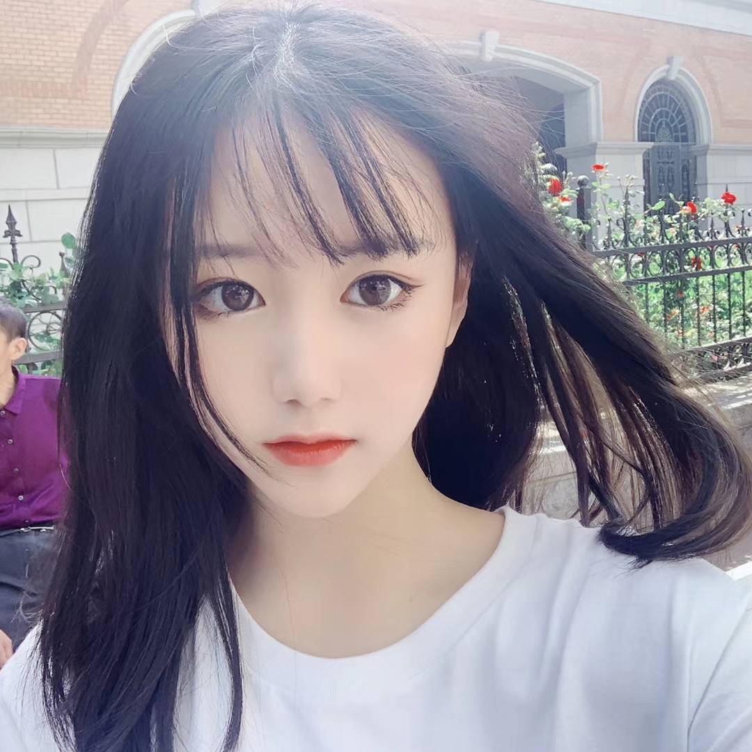 电竞少女萱某人